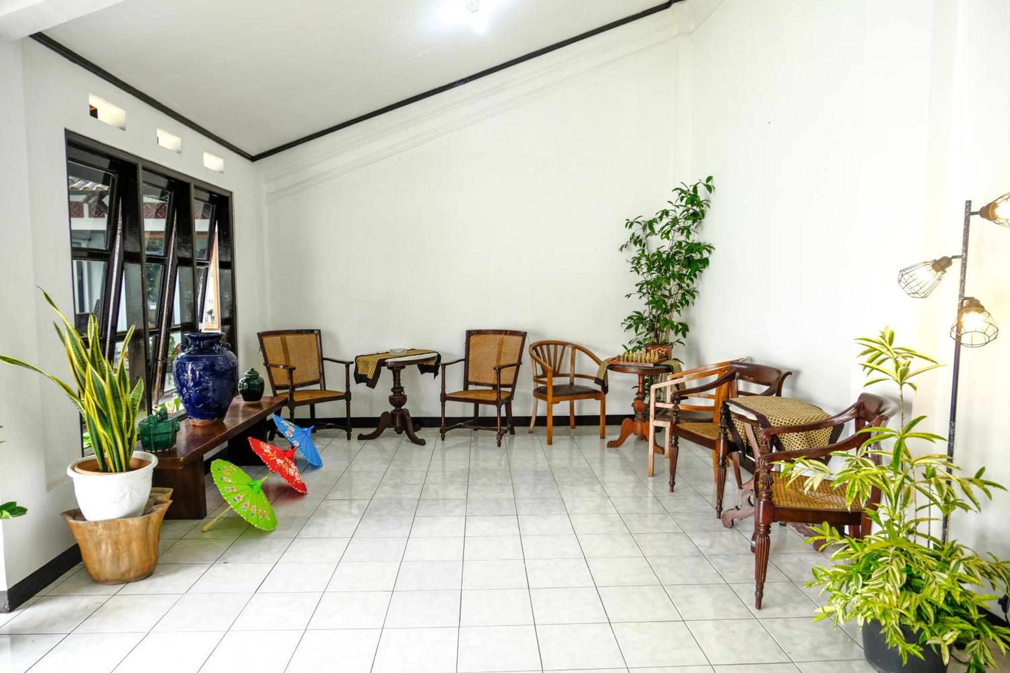 Griya Merbabu Asri Homestay 살라티가 외부 사진